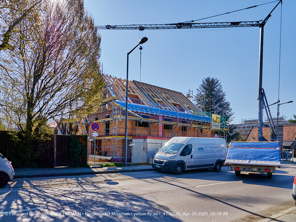 05.04.2023 - Baustelle eines Mehrfamilienhauses in der Niederalmstraße 16 in Neuperlach